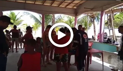 VÍDEO: imagens divulgadas em redes sociais mostram socorro às vítimas após naufrágio de lancha no Pará