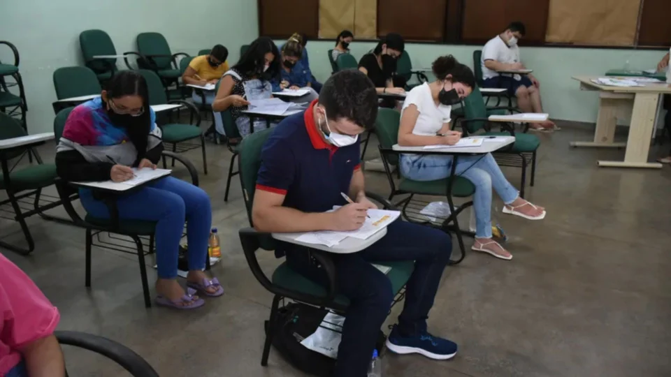 Vestibular UEA: no AM, provas são aplicadas a partir deste domingo, 6