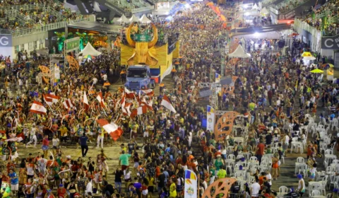 Boi Manaus 2022: 20 mil pessoas participam da 2ª noite do evento no Sambódromo