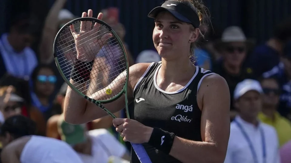 Estrela brasileira do tênis Beatriz Haddad cai na estreia do WTA 1.000 de Guadalajara