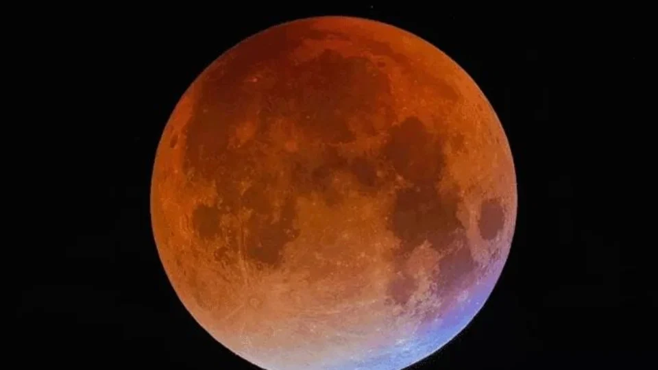 Eclipse parcial solar foi visto na Europa, Ásia e África, exceto no Brasil