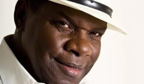 Corpo de Emílio Santiago é exumado nesta quinta para exame de DNA