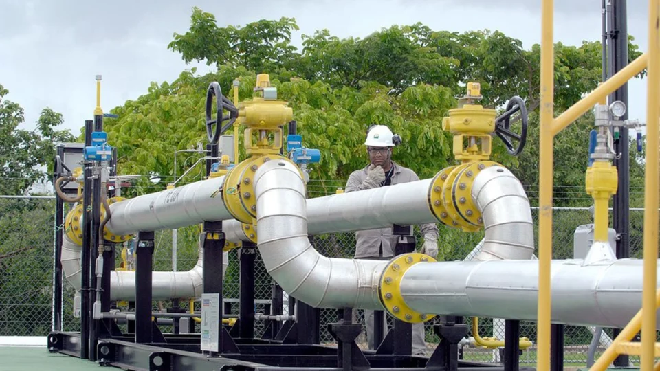 Preço do gás natural reduz 5% para distribuidoras no Brasil, diz Petrobras