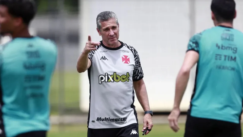 Técnico Jorginho deve deixar comando do Vasco