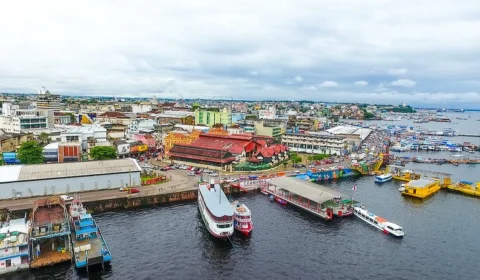 Trabalhador do Porto de Manaus desaparece no rio após tentar recuperar carga