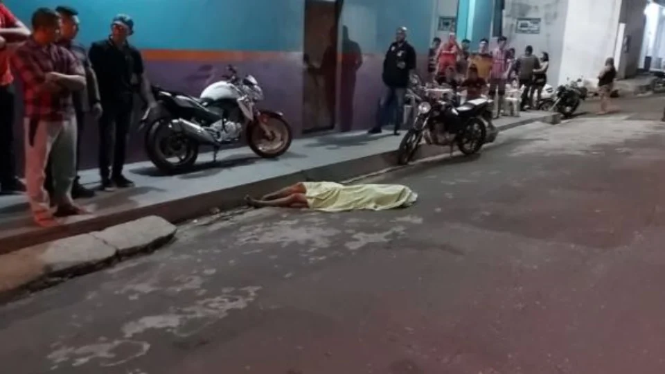 Jovem suspeito de cometer assalto é morto a tiros na Zona Norte de Manaus