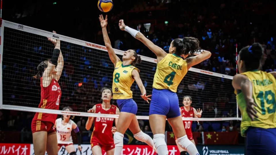 Meninas do Brasil mostram sua força no Mundial e viram sobre chinesas neste sábado em Arnhem na Holanda