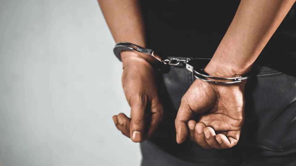 PCRR prende homem condenado por roubo a restaurante em Asa Branca