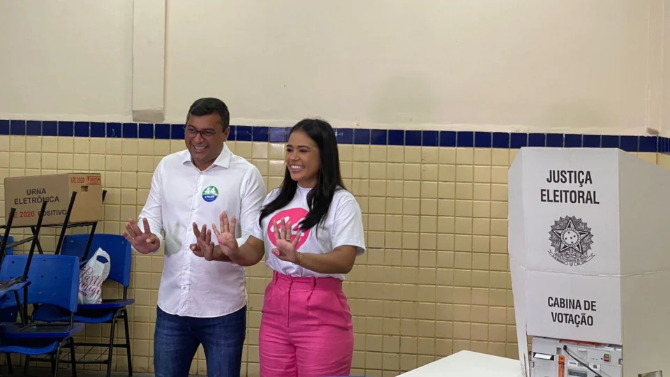 Wilson Lima vota em Manaus e diz que ‘2º turno vai ser muito mais tranquilo’