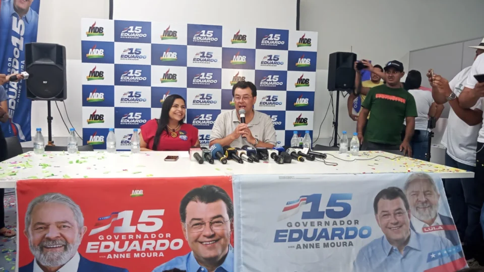 VÍDEO: Eduardo Braga faz coletiva após apuração dos votos