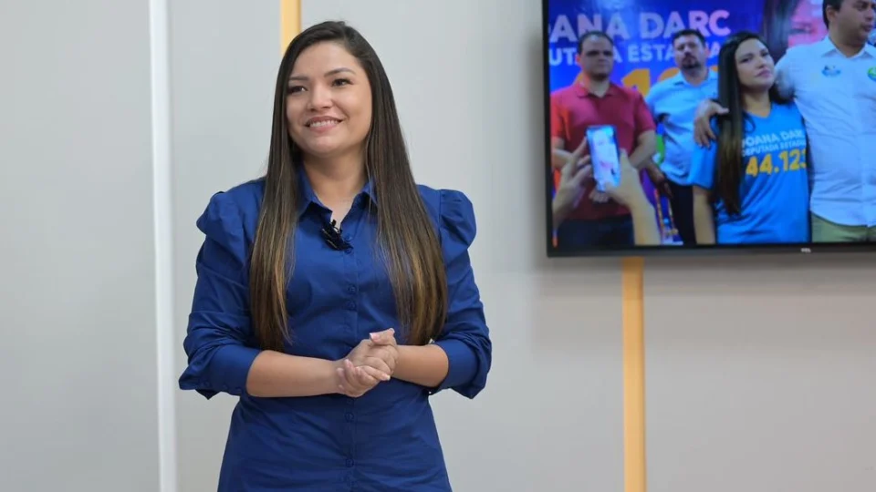 Joana Darc, deputada reeleita, fala sobre projetos para novo mandato no AM