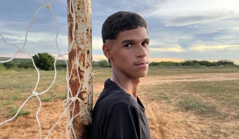 Em live, Luva de Pedreiro diz que recebeu convite para jogar em grande clube