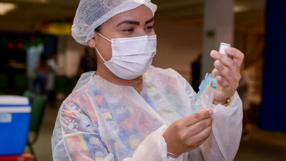 Manaus terá mais de 80 unidades para vacinação contra Covid-19 nesta semana