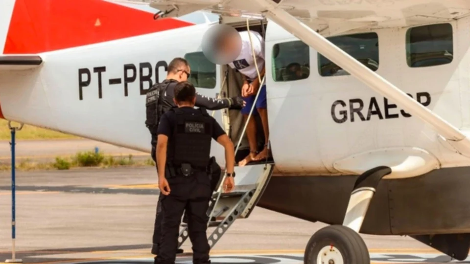 Suspeito de matar delegado Aldeney Góes é transportado para Belém pela PC-PA