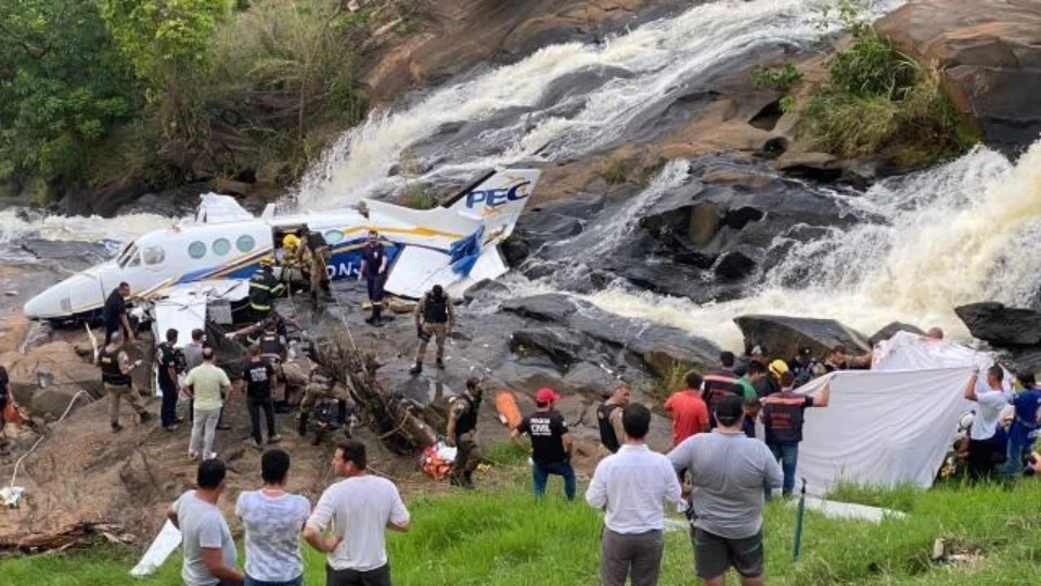 Marília Mendonça: PC-MG investiga vazamento de fotos do corpo da cantora