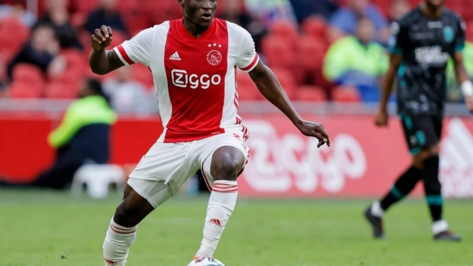 Jogador de Gana questiona futebol de Neymar: ‘Não é melhor que eu’