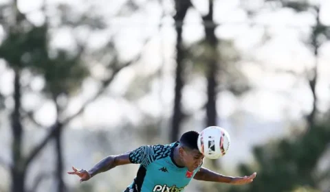 Vasco vai com mudanças para jogo decisivo contra Ituano pela Série B neste domingo