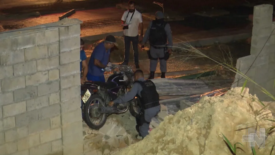 VÍDEO: motociclista morre ao colidir contra muro de condomínio de Manaus 