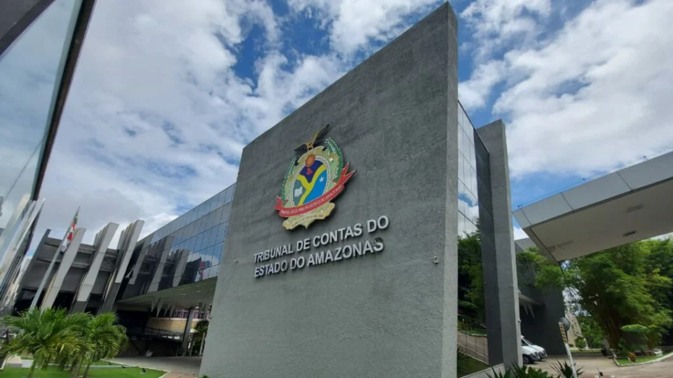 TCE-AM divulga expediente limitado durante recesso de Natal; confira