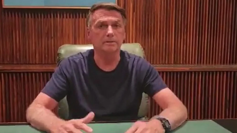 Bolsonaro pede liberação das rodovias federais nesta quarta, 2