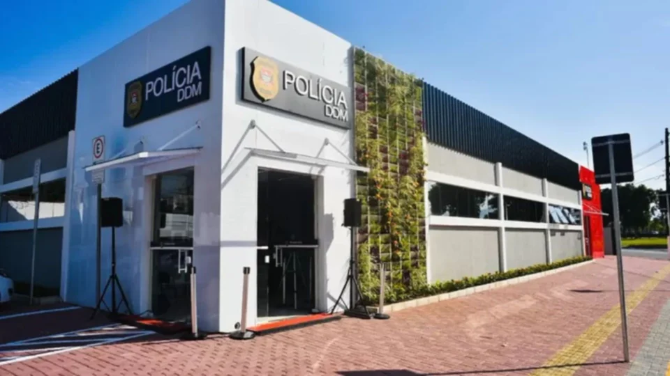 Homem é preso em SP por estuprar sobrinha de 4 anos e ‘oferecê-la’ na internet