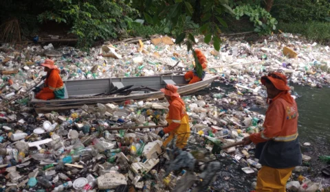 Ação de limpeza de igarapés de Manaus é realizada em Flores nesta quarta, 9