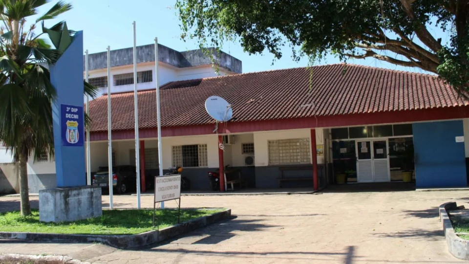 Dupla é presa no Amazonas por homicídio ocorrido na saída de uma casa noturna