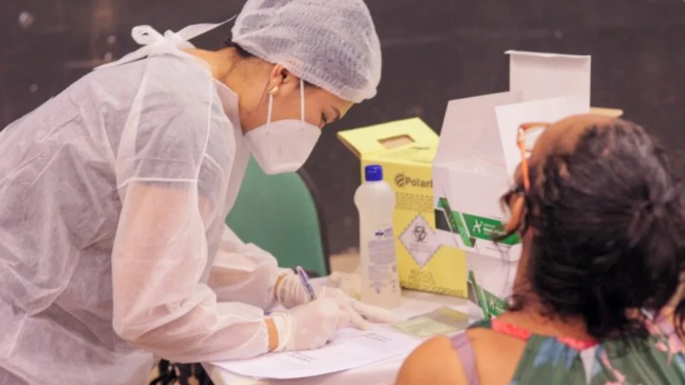 Boletim Covid-19 no Amazonas: terça-feira (8) registra 218 novos casos e duas mortes