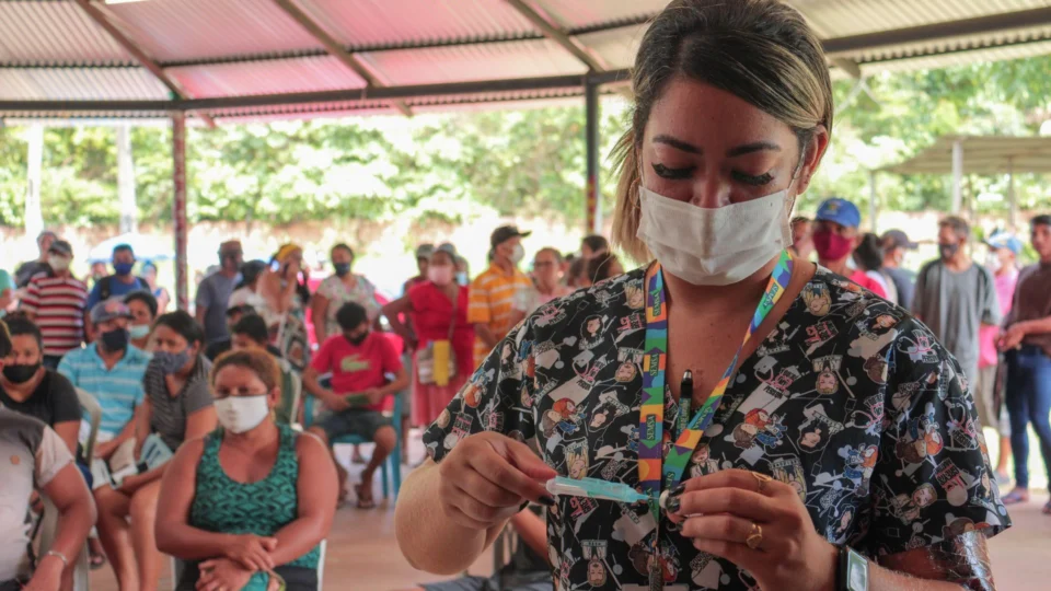 Vacina contra Covid-19 é aplicada em 75 pontos em Manaus nesta semana