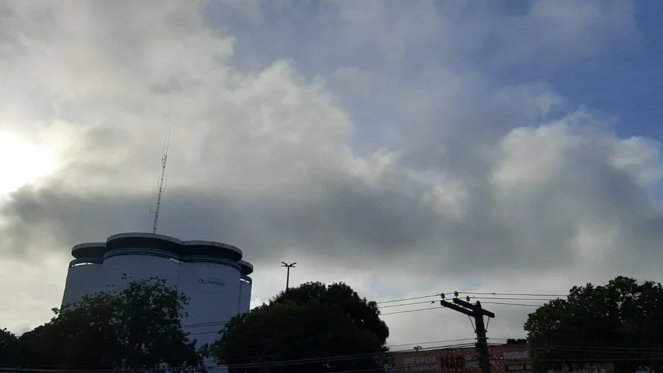 Previsão do tempo aponta dia chuvoso para Manaus nesta sexta (2)