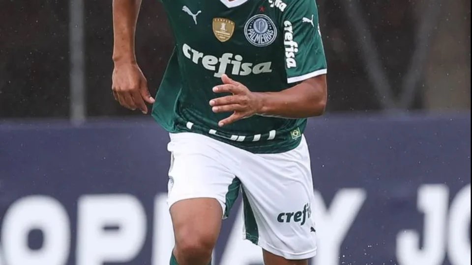 Fluminense acerta com Palmeiras empréstimo do lateral-esquerdo Jorge