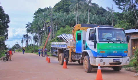 Programa implanta 900 pontos de iluminação de LED em Anori, no AM