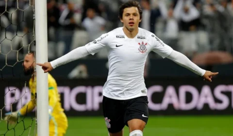 Ángel Romero está de volta ao Brasil para reforçar Corinthians em 2023