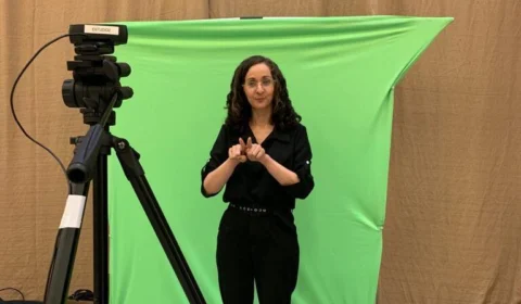 UEA lança site com acessibilidade para pessoas surdas no Amazonas