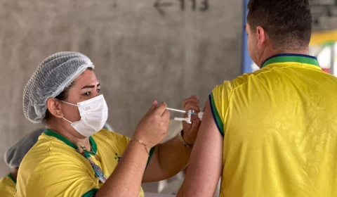 Covid-19: AM tem 915 mil pessoas com 3ª dose da vacina atrasada, diz FVS