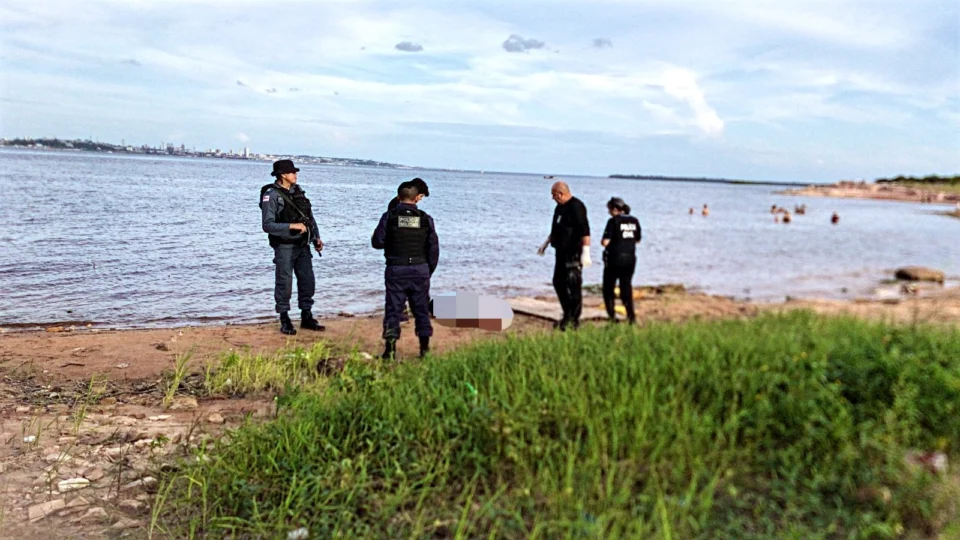 Corpo de homem é encontrado embaixo da ponte Rio Negro em Manaus