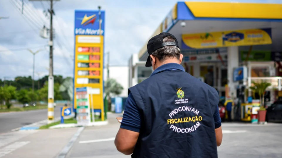 Procon-AM fiscaliza aumento de preços de combustíveis em Manaus