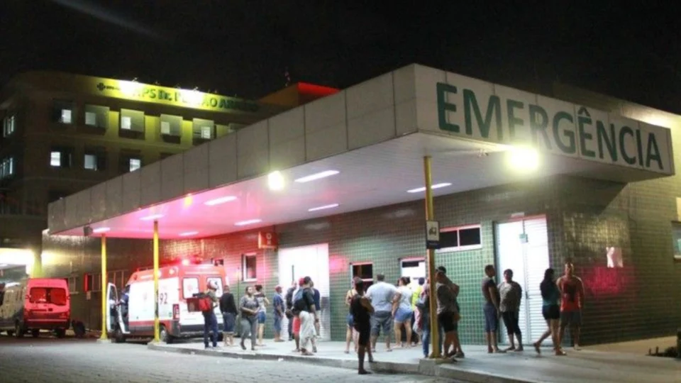 Idoso é esfaqueado após tentativa de assalto na Zona Leste de Manaus