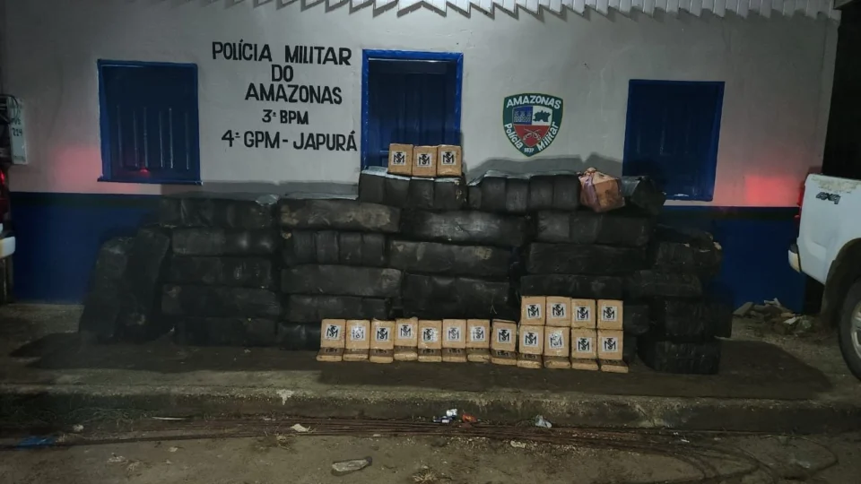 Polícia apreende 1,2 tonelada de maconha em ilha no rio Japurá, no Amazonas