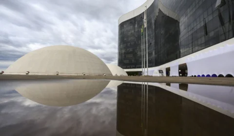 Assessor-chefe do TSE é demitido após prisão por violência doméstica