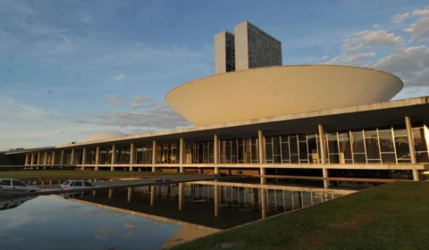 Senado proíbe visitas até a posse de Lula após apreensão de bomba em Brasília