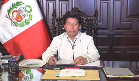 Presidente do Peru dissolve Congresso e divulga novas eleições no país