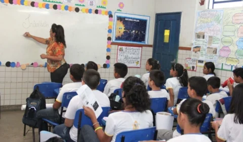 Profissionais da Educação devem receber até R$ 9 mil do Fundeb, em Manaus