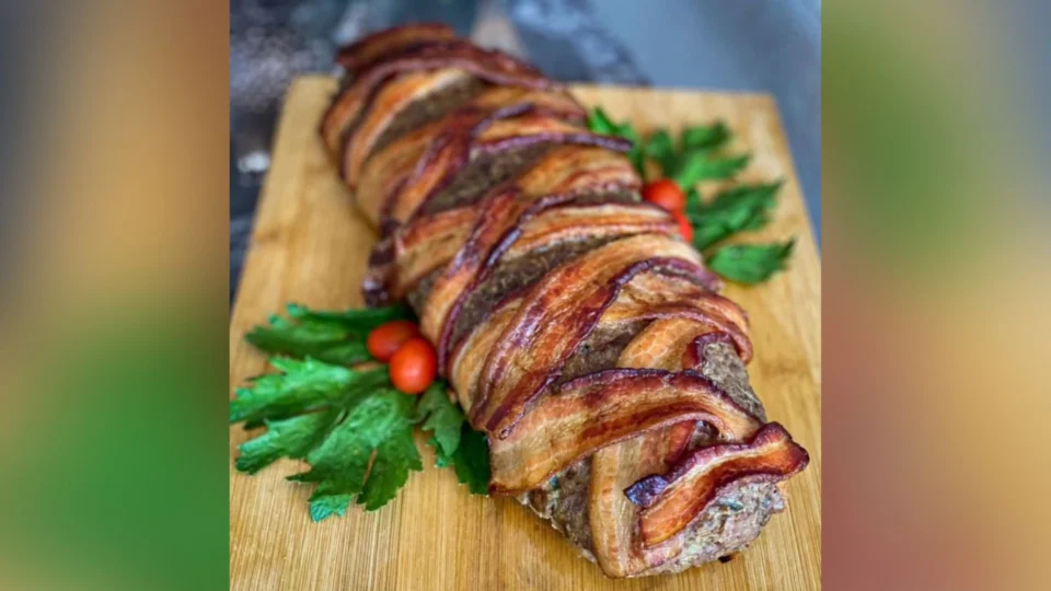 Receita Fácil – Rocambole de carne moída com bacon: opção pronta em 40 min