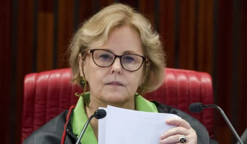 Aborto: Rosa weber vota a favor, Barroso pede destaque e julgamento é suspenso