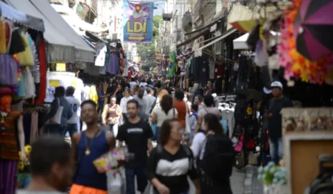 Síndrome respiratória: Fiocruz indica alta de casos em todas as faixas etárias