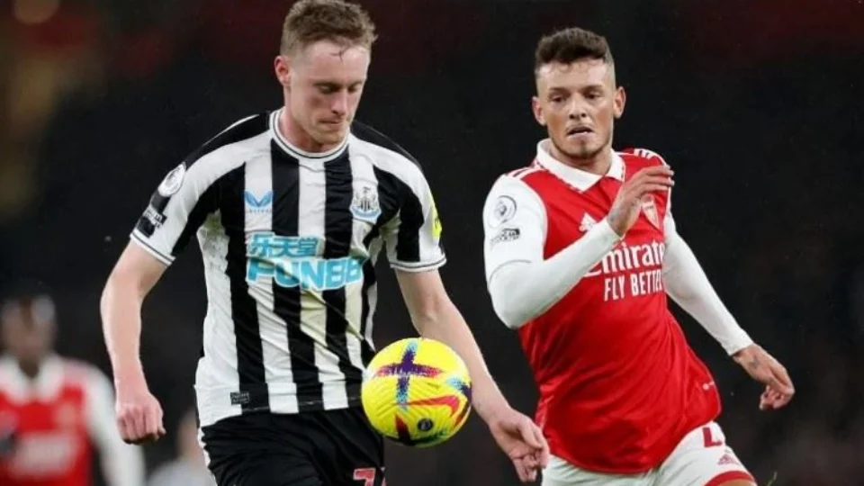 Arsenal empata com Newcastle no Campeonato Inglês