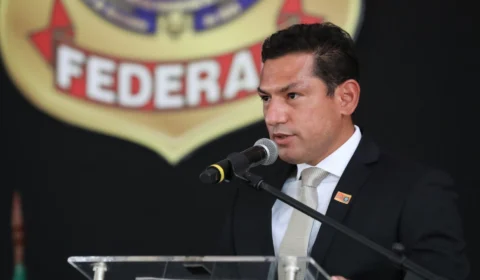 Ministro da Justiça exonera 27 chefes regionais da PRF e 18 da PF; veja novos nomes