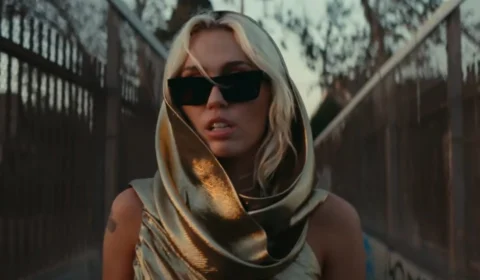 Billboard Hot 100: Miley Cyrus quebra novo recorde com ‘Flowers’