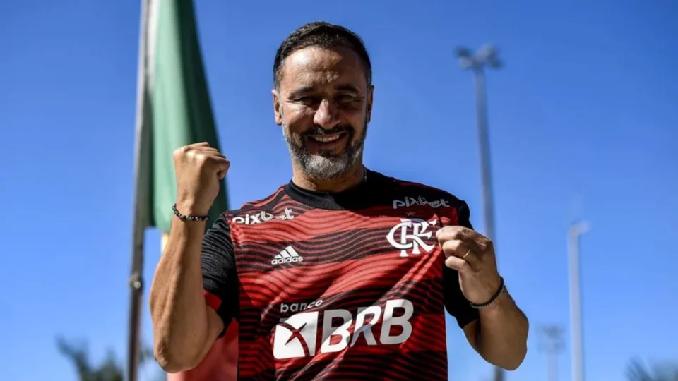 Vítor Pereira chega ao Flamengo: ‘Uma grande alegria estar aqui’